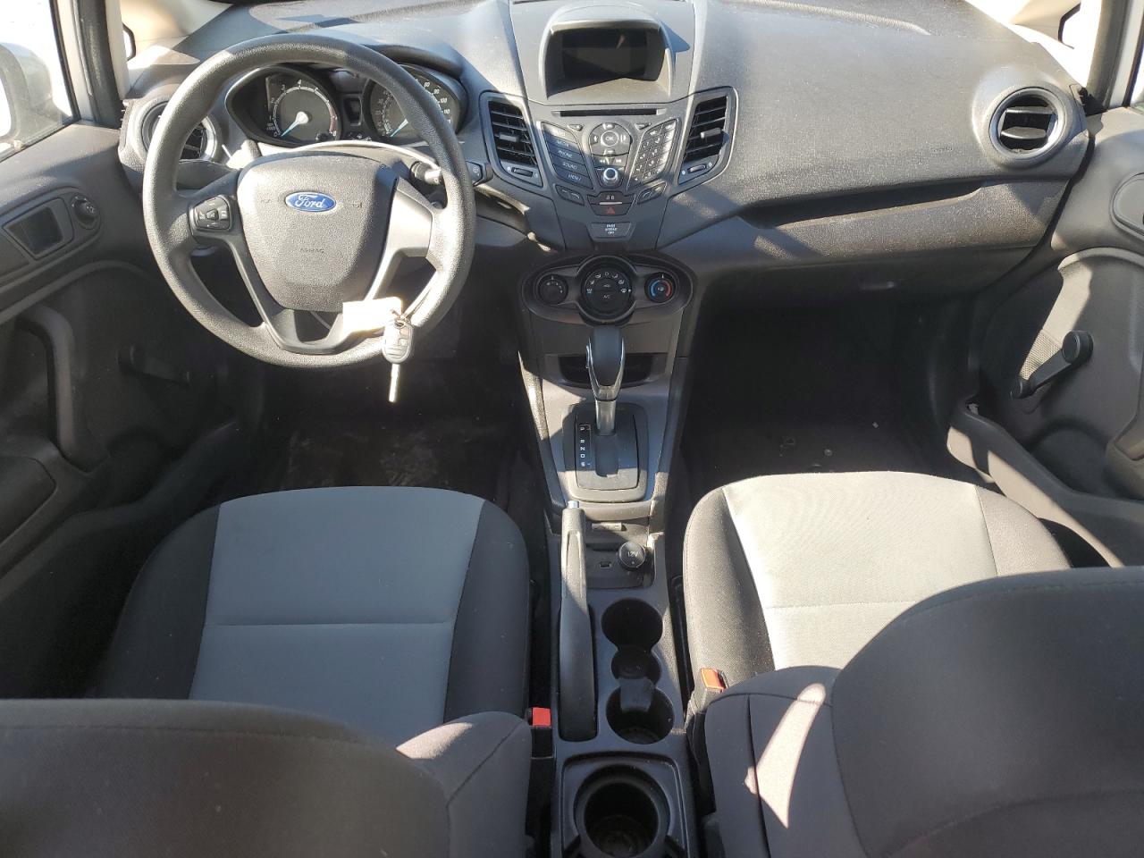 2016 Ford Fiesta S vin: 3FADP4AJ6GM123326