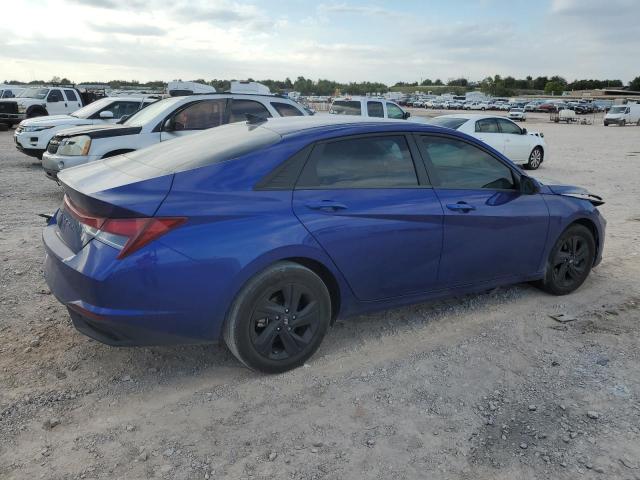 5NPLM4AGXNH064240 Hyundai Elantra SE 3