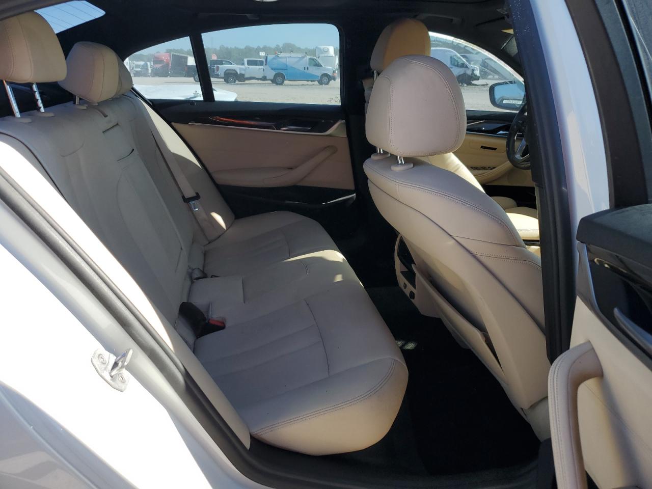 WBAJA5C53JG898945 2018 BMW 530 I