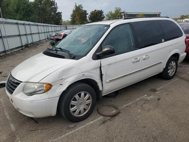 2005 Chrysler Town & Country Touring