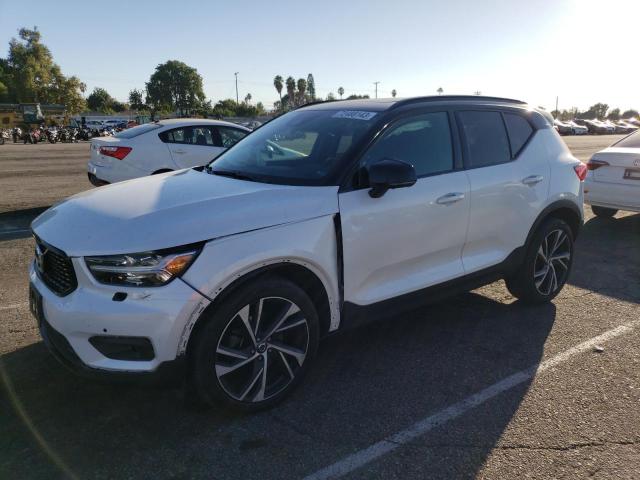 2020 Volvo XC40 