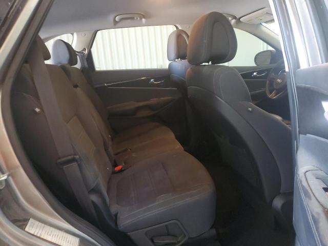 5XYPG4A58GG142015 KIA SORENTO LX