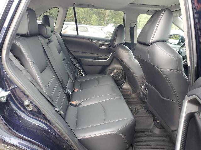 2T3A1RFV3LW117127 Toyota Rav4 Xle Premium