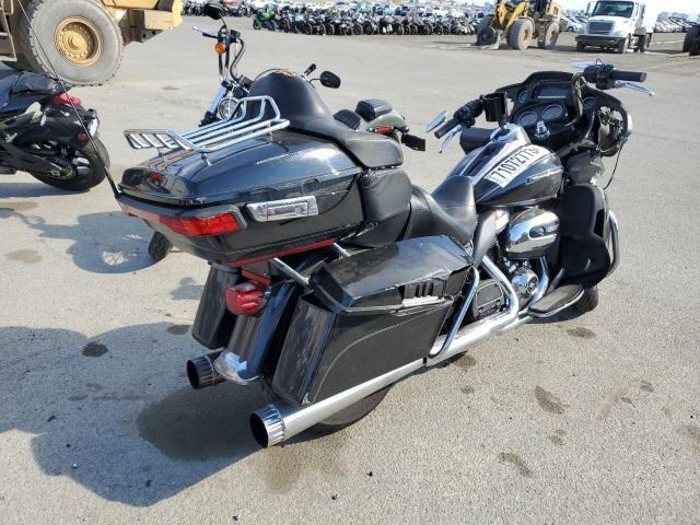 2017 HARLEY-DAVIDSON FLTRU 1HD1KGD3XHB637584