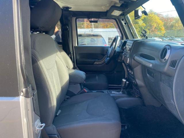 1C4AJWAGXGL118517 Jeep Wrangler Sport
