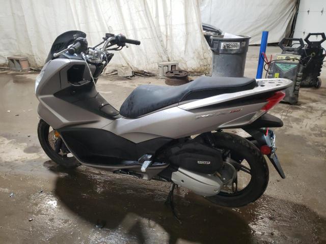 2016 HONDA PCX 150 RLHKF180XGY100331