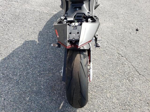 2023 APRILIA RSV4 1100 ZD4KYUA07PS000622