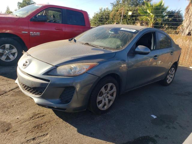 2013 Mazda Mazda3 i