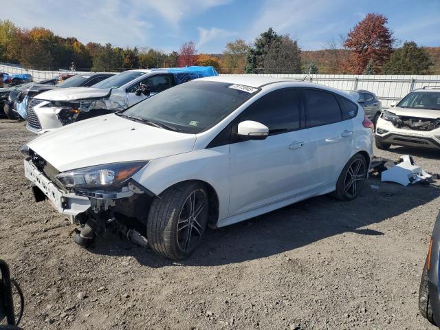 2018 Ford Focus ST