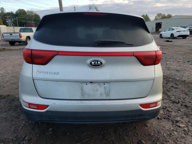 KNDPMCAC2J7448262 KIA Sportage Lx