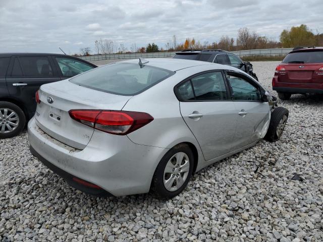 3KPFK4A78HE105024 | 2017 KIA forte lx