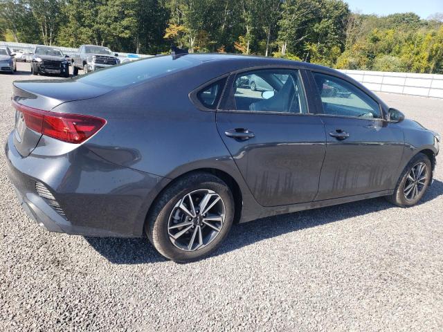 3KPF24AD5PE615562 Kia Forte LX 3