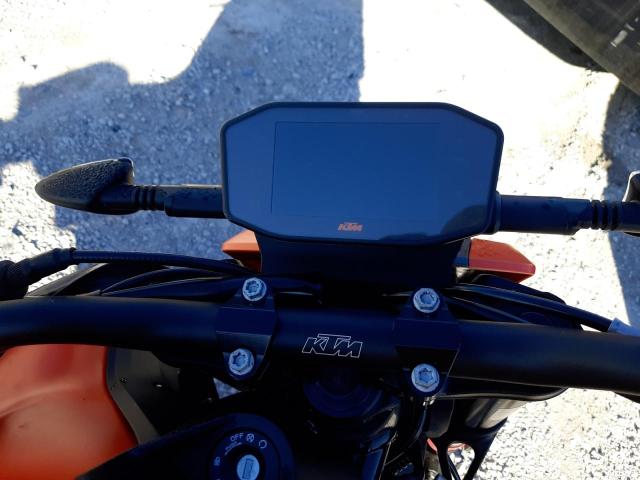 2022 KTM 890 DUKE R - VBKTU940XNM842617