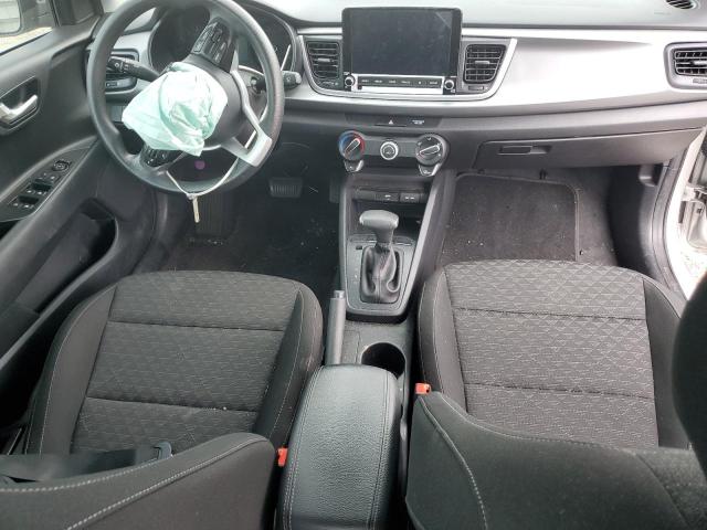 3KPA24AD2NE477681 Kia Rio LX 8