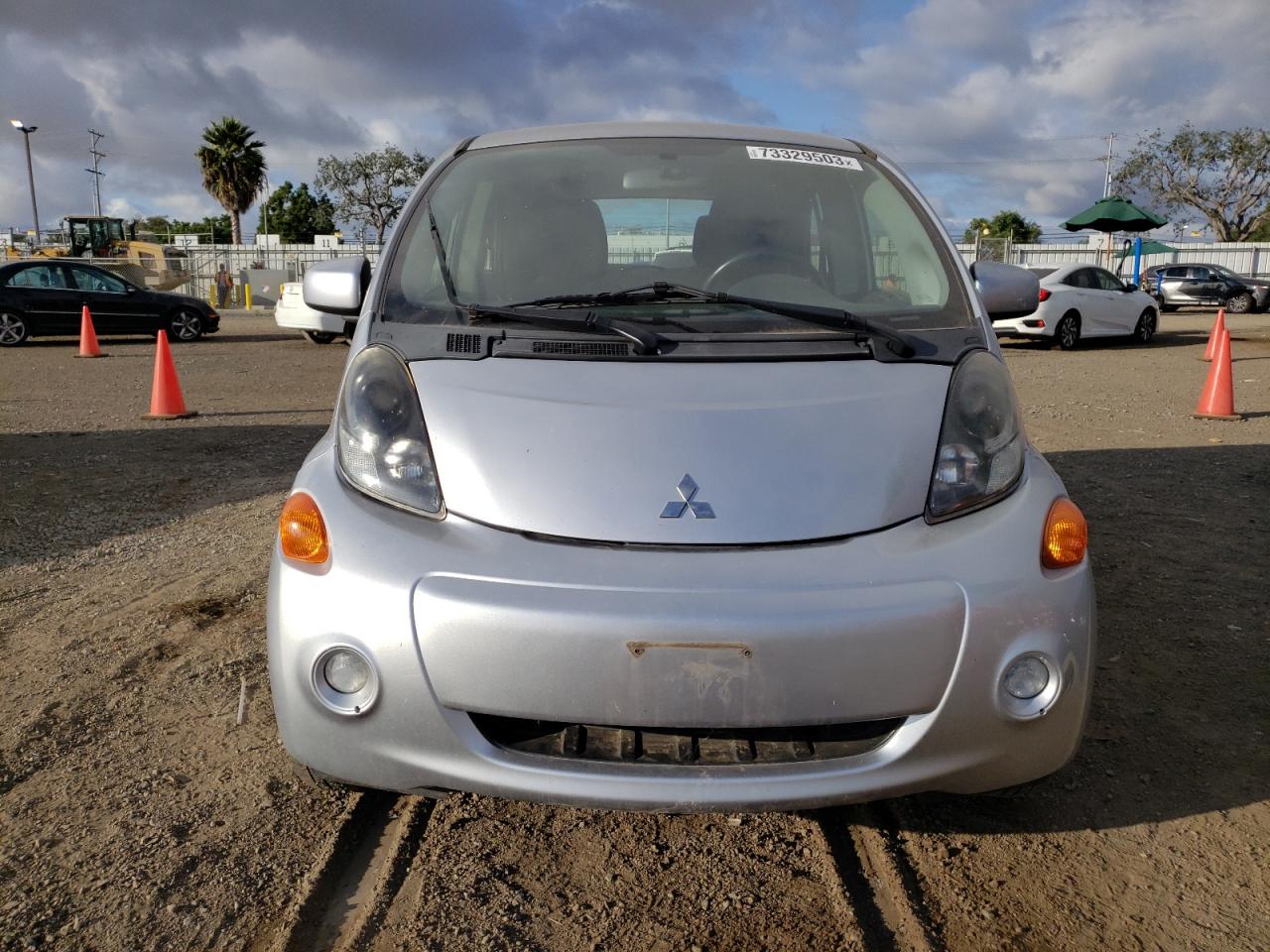 2014 Mitsubishi I Miev Es vin: JA3215H49EU021552