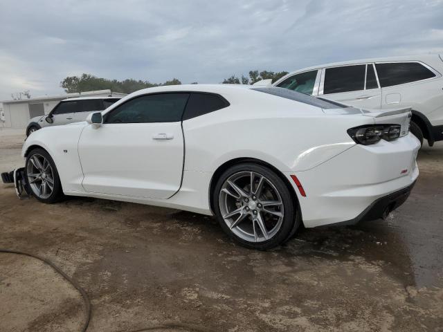 1G1FB1RS2K0116200 Chevrolet Camaro LS 2