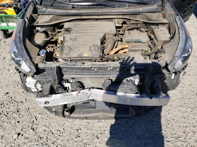 KNDCE3LC3J5132812 KIA Niro Touring