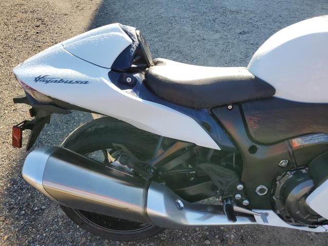 2022 SUZUKI GSX1300 RR - JS1EJ11B2N7100408