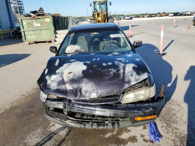 1995 Honda Accord Lx VIN: JHMCD563XSC058990 Lot: 70138183