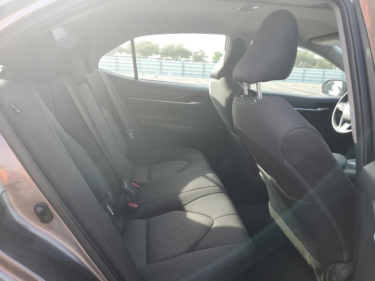 VIN: 4T1C11AK7NU673993 2022 TOYOTA CAMRY
