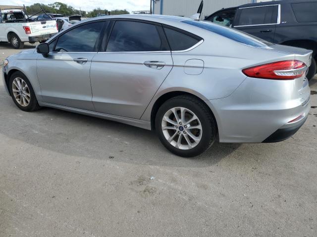 3FA6P0HD6LR143994 Ford Fusion SE 2