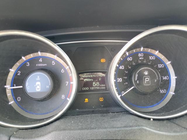 Image 9 of 2011 Hyundai Sonata salvage vehicle - Lot #72992303 at Copart