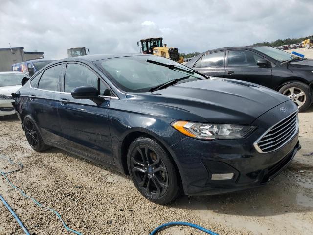 3FA6P0HD7LR104251 Ford Fusion SE 4