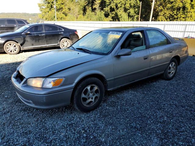 2000 Toyota Camry CE