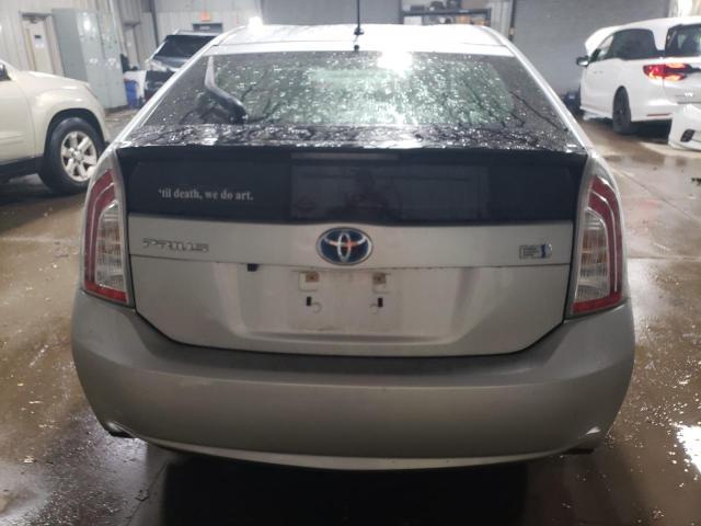  TOYOTA PRIUS 2014 Сріблястий