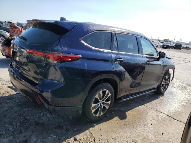 VIN 5TDGZRAH6LS006867 2020 Toyota Highlander, Xle no.3