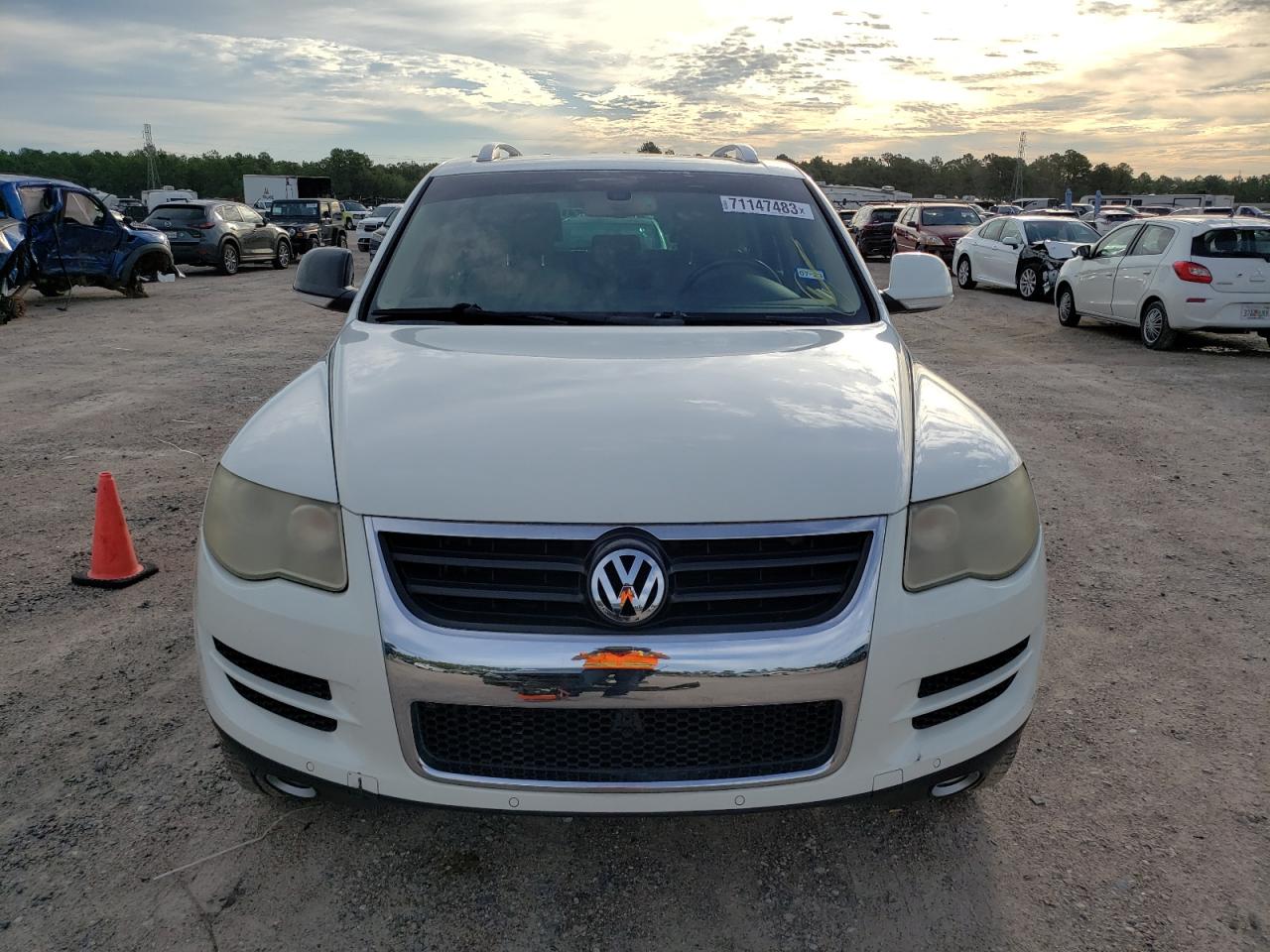 WVGFM77L89D037130 2009 Volkswagen Touareg 2 V6 Tdi