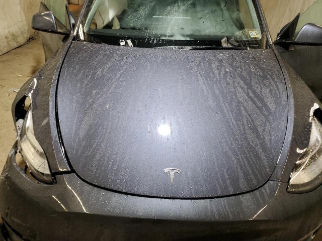 7SAYGDEE6NF321868 Tesla Model Y