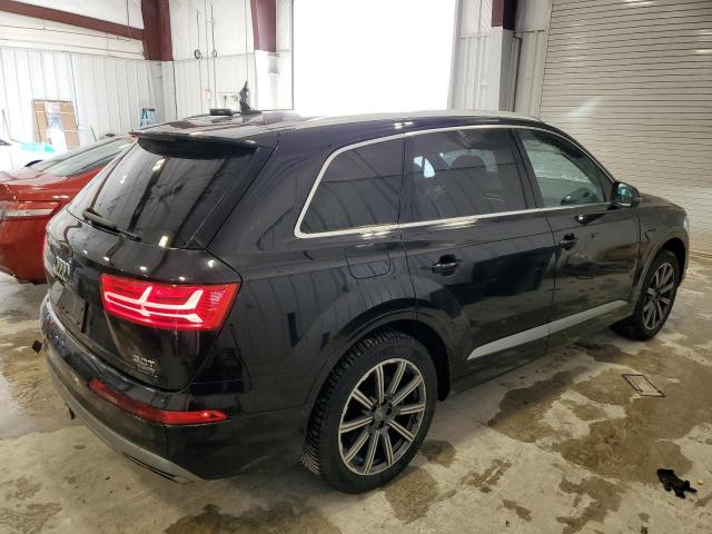 VIN WA1VAAF78HD049653 2017 Audi Q7, Prestige no.3