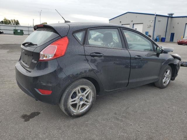 3FADP4EJXKM120562 Ford Fiesta SE 3