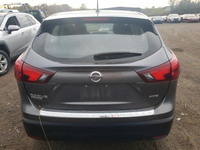 JN1BJ1CR2JW285338 Nissan Rogue Sport S