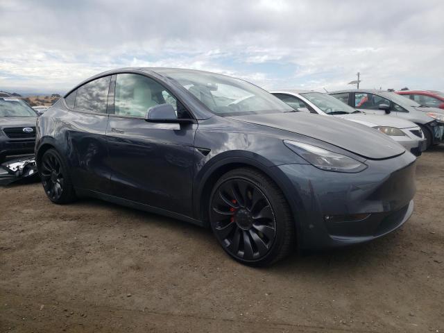 5YJYGDEF8MF136824 Tesla Model Y  4