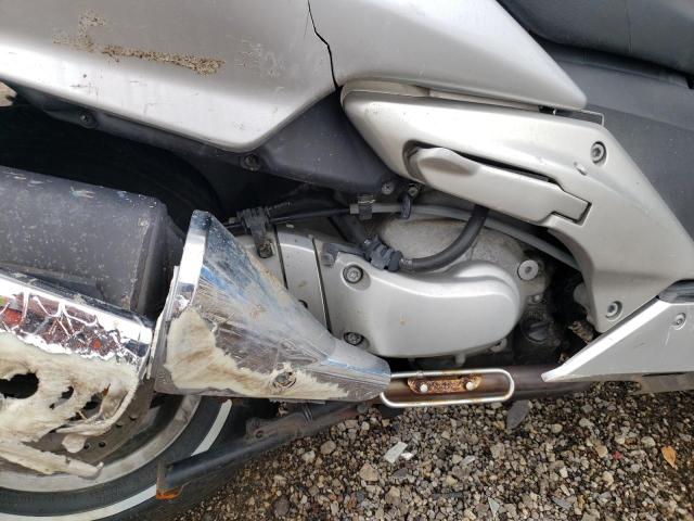 2004 HONDA FSC600 D JH2PF01164K200158