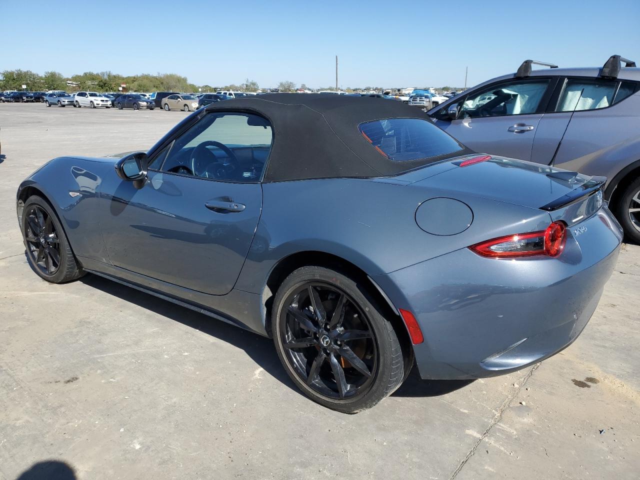 2021 Mazda Mx-5 Miata Club vin: JM1NDAC79M0454908