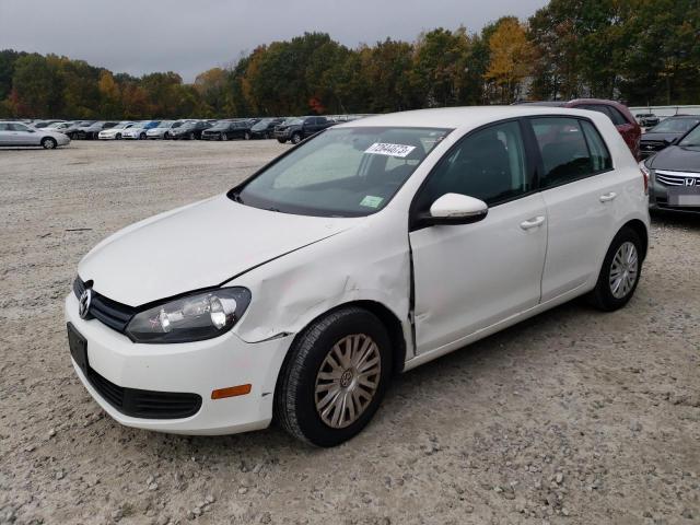 2010 Volkswagen Golf 