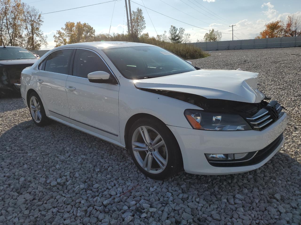 1VWCN7A3XDC111155 2013 Volkswagen Passat Sel