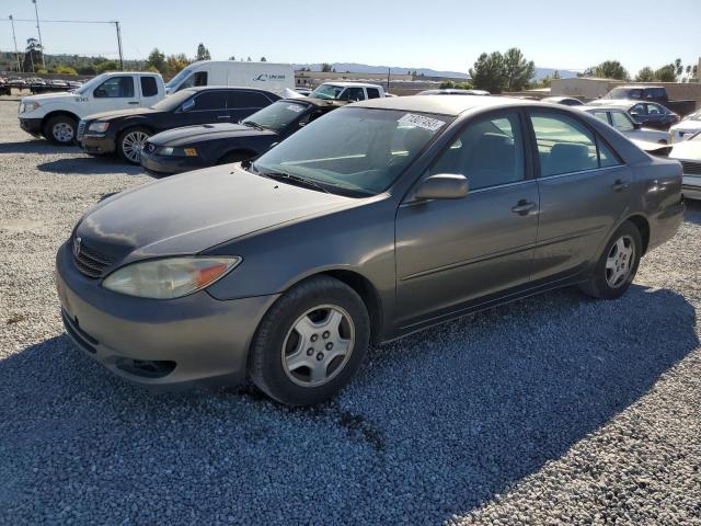 Lot #2487174196 2004 TOYOTA CAMRY LE salvage car