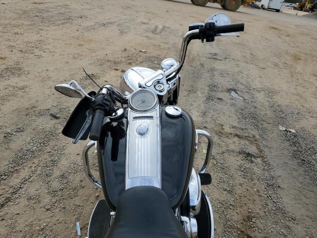 2013 HARLEY-DAVIDSON FLHRC ROAD 1HD1FRM10DB677052