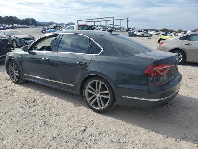  VOLKSWAGEN PASSAT 2017 Чорний