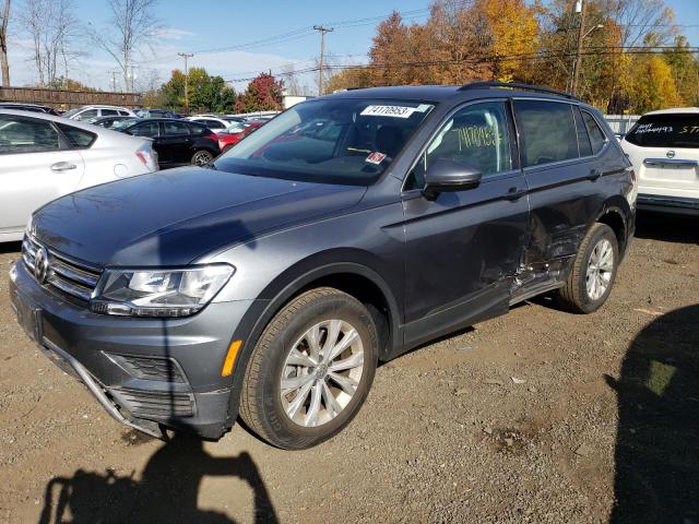 3VV2B7AX0KM047232 Volkswagen Tiguan SE