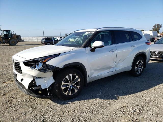 VIN 5TDHZRBH9LS522661 2020 Toyota Highlander, Xle no.1