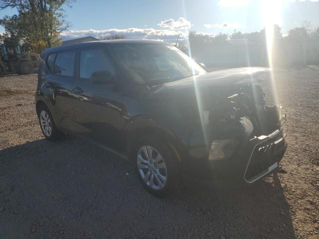 KNDJ23AU3N7161927 Kia Soul LX 4