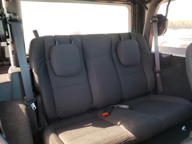 1C4GJXAN5MW827557 Jeep Wrangler Sport