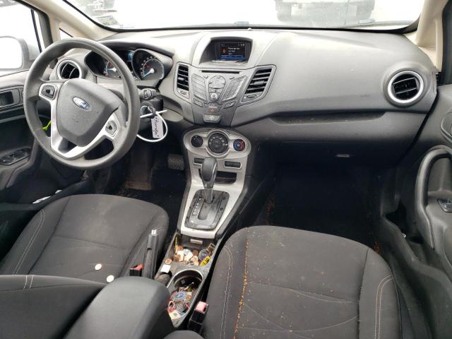  FORD FIESTA 2018 Сріблястий