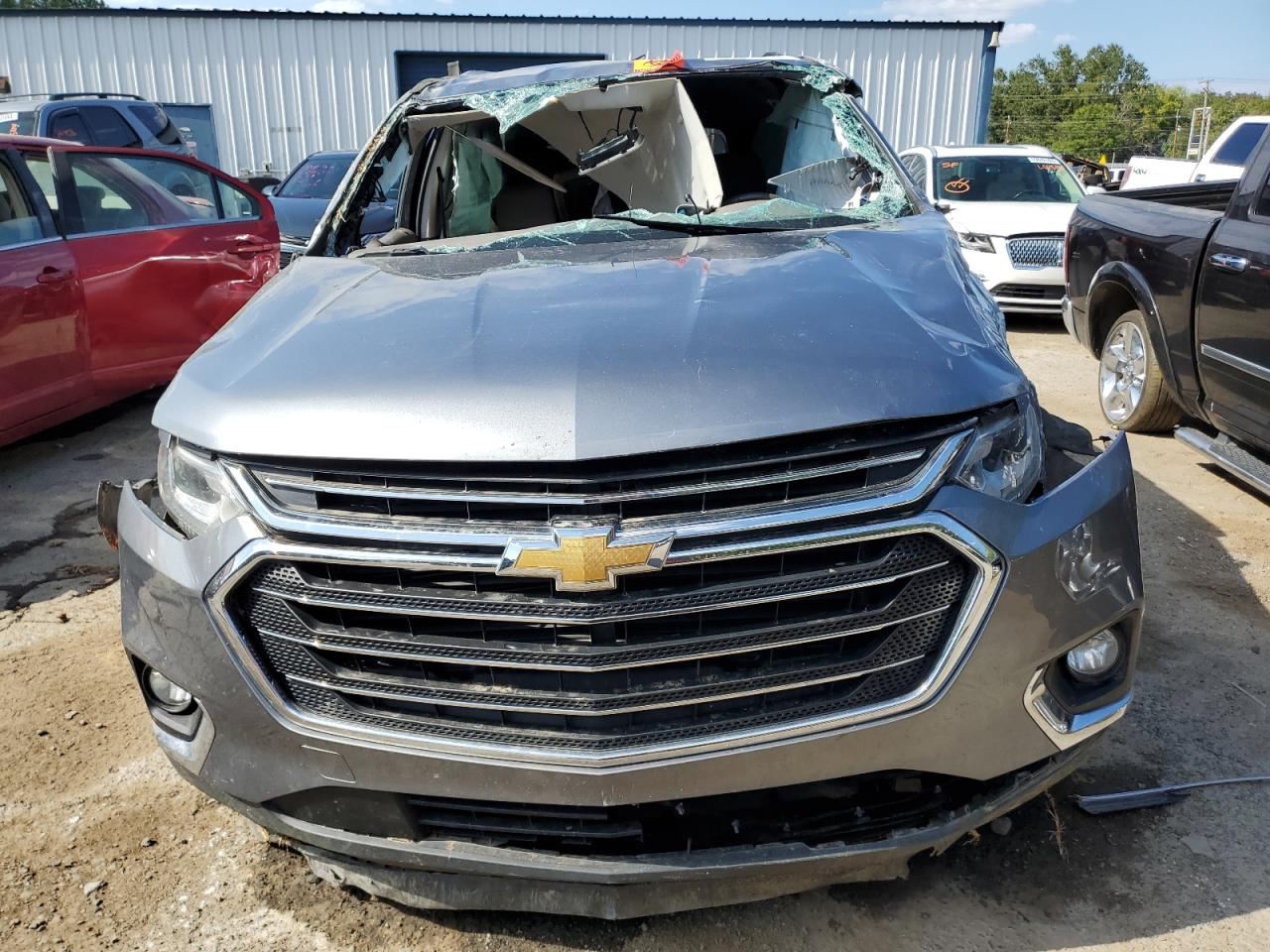 1GNERGKW9KJ265459 2019 Chevrolet Traverse Lt