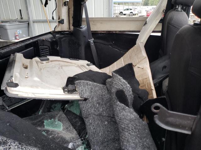 1C4AJWAG6FL692093 Jeep Wrangler Sport